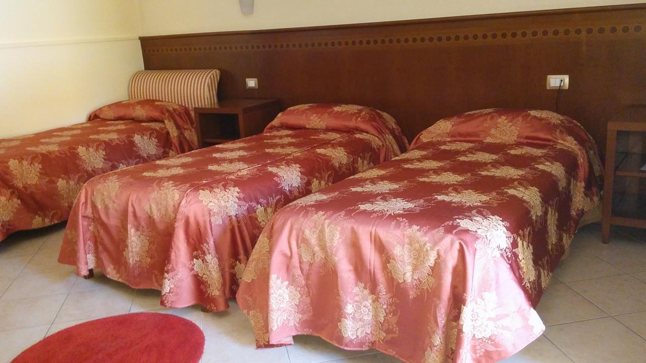 Hotel Turrita Arrone Екстер'єр фото